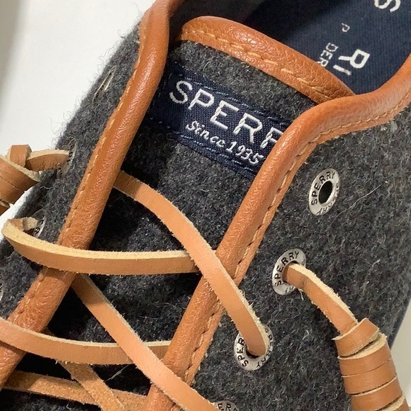 Sperry top sider leather trim wool blend slip on sneakers women size 6.5 M EUC - Picture 2 of 14
